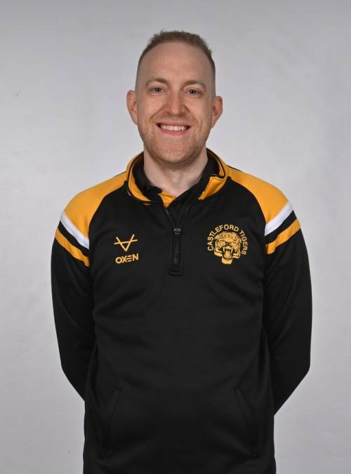 Dr Nick Raynor